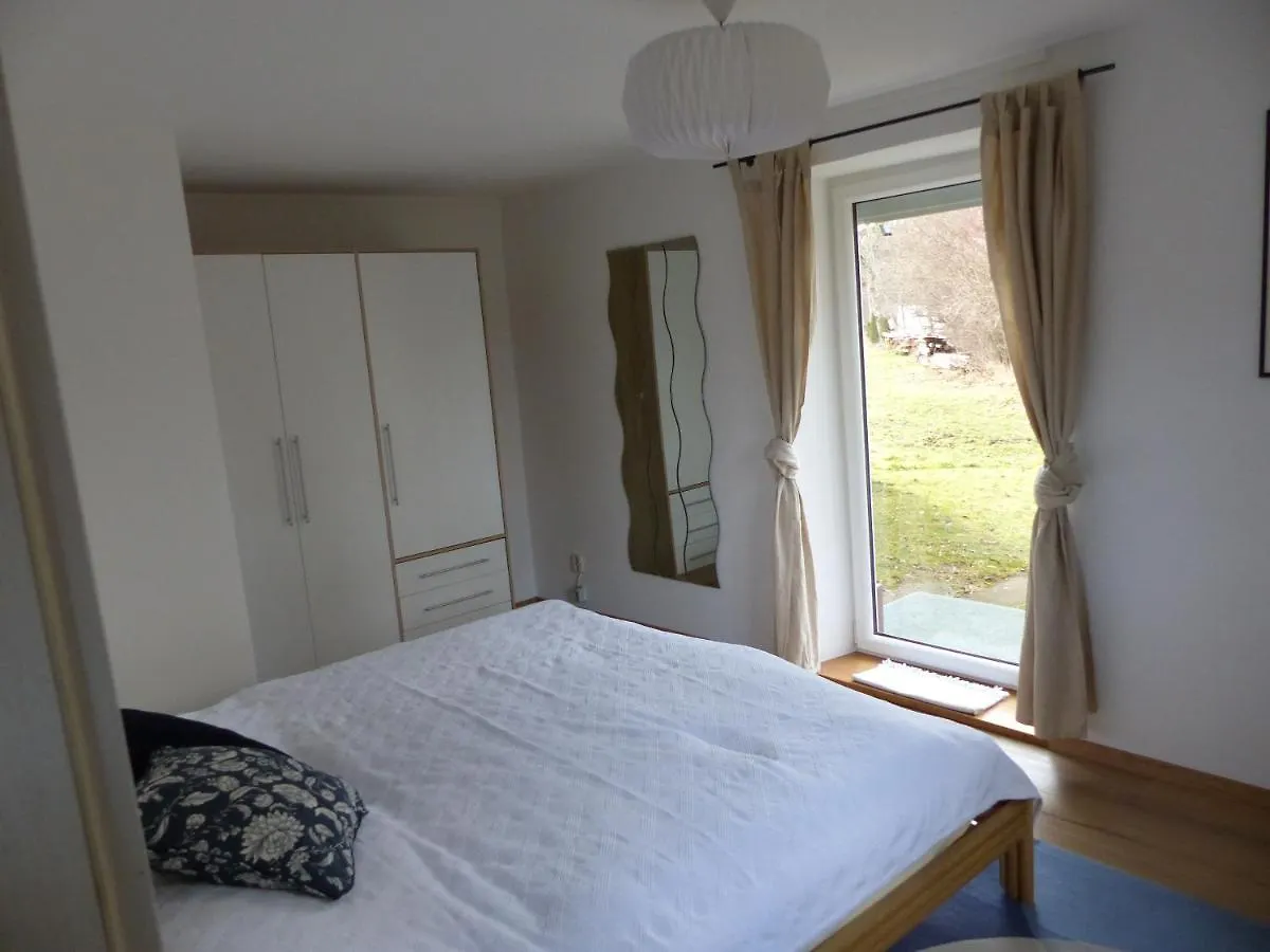 Apartment Mit Terrasse Am Bach Agatharied